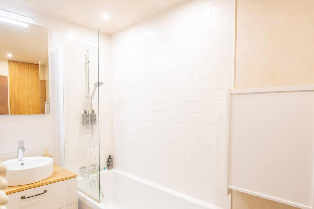 Appart With Garden - 15 Min From Eiffel Tower Μπουλόν-Μπιγιανκούρ Εξωτερικό φωτογραφία